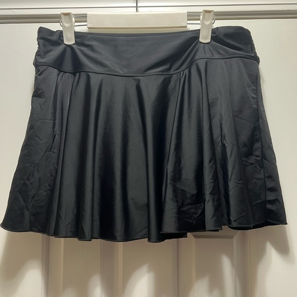 Baleaf Women's Black Swim Skirt XL - Picture 2 of 4